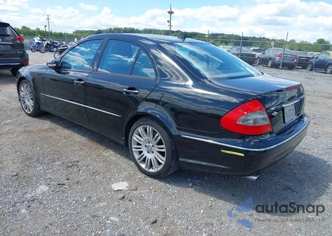 2009 Mercedes-Benz E 350 4Matic z USA, uszkodzony, nr VIN WDBUF87X29B374658
